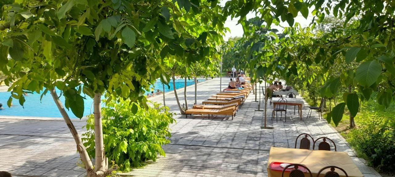 Green Apple Guest House Taschkent Exterior foto